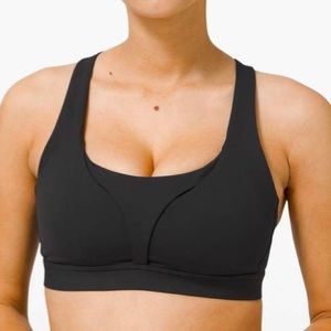 NWT Stash It All Bra